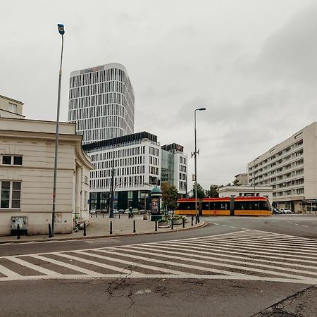 Shortstaypoland Klonowa Варшава Екстер'єр фото
